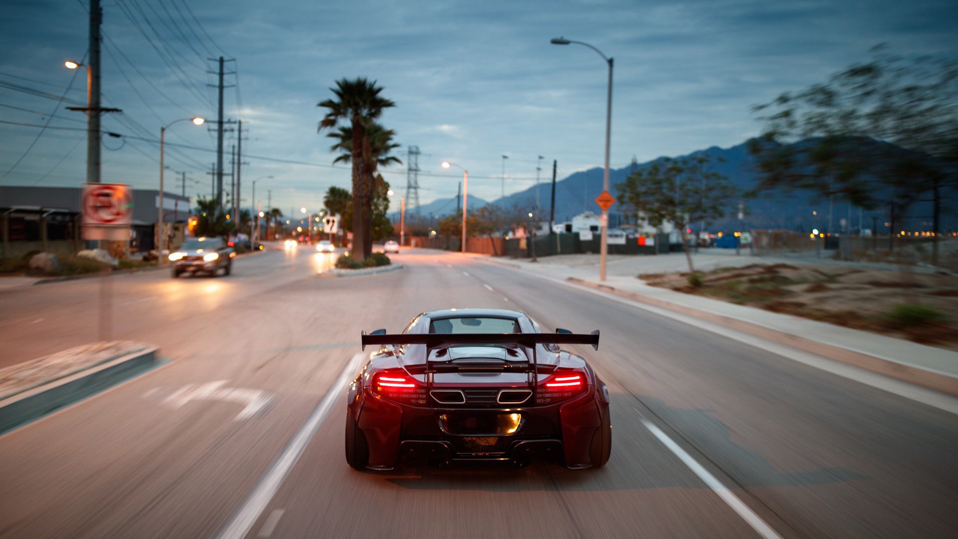 kaiyun网站-【马克·塞尔比】防守逼人：他如何用策略击退对手？，马克·塞尔比老婆