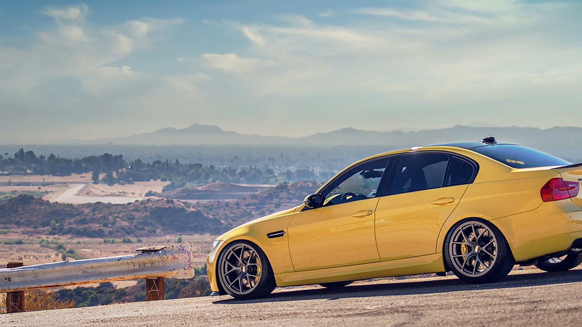 开云入口-国际合作：多国代表共同打造纯净比赛环境