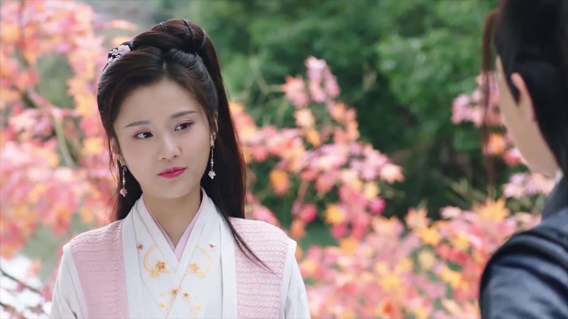 开云官网-联盟是否应定期举办球员文化节日活动，联盟球赛