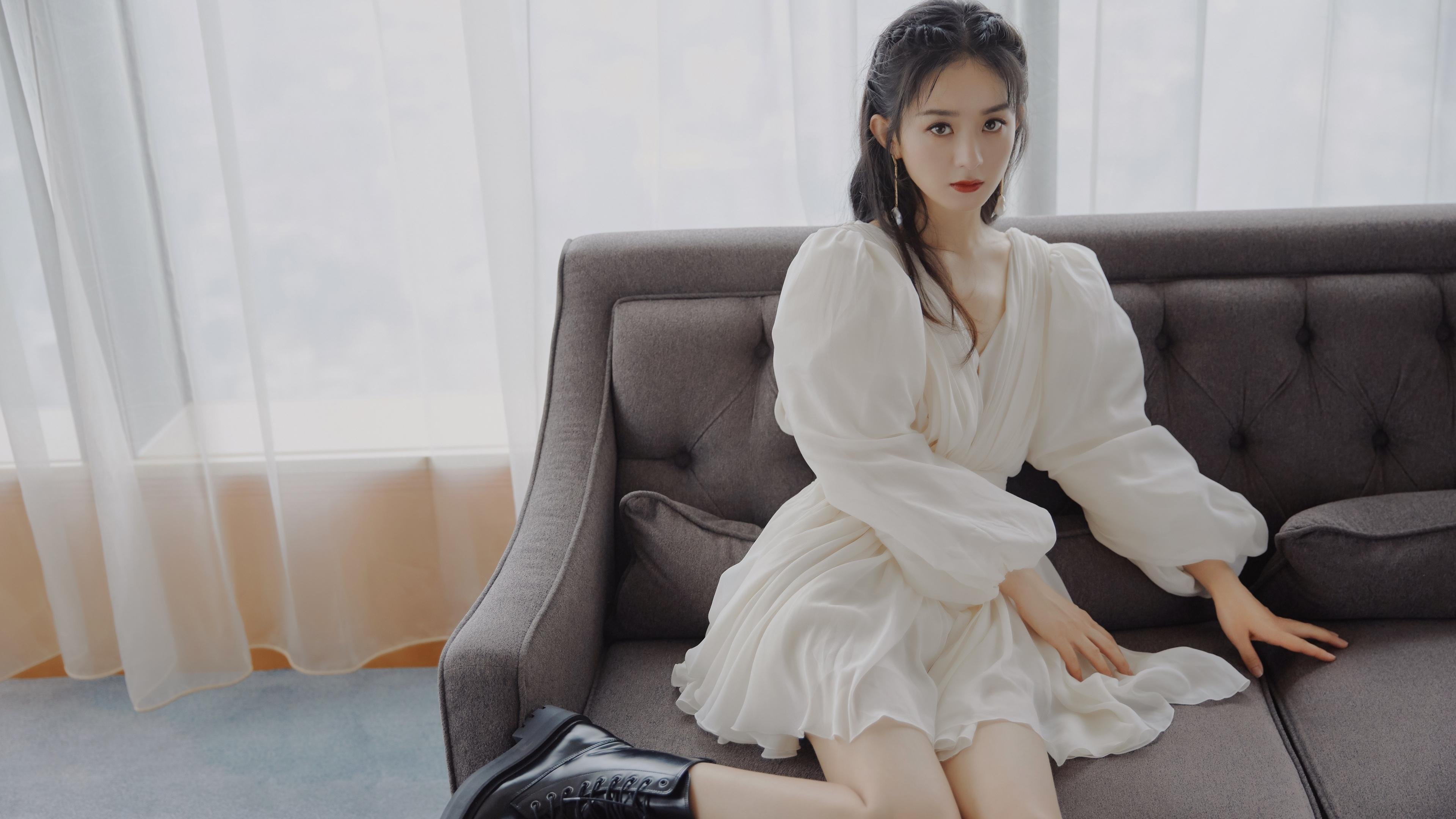 皇家贝蒂斯通过短传推进缓解防守压力,皇家贝蒂斯b队